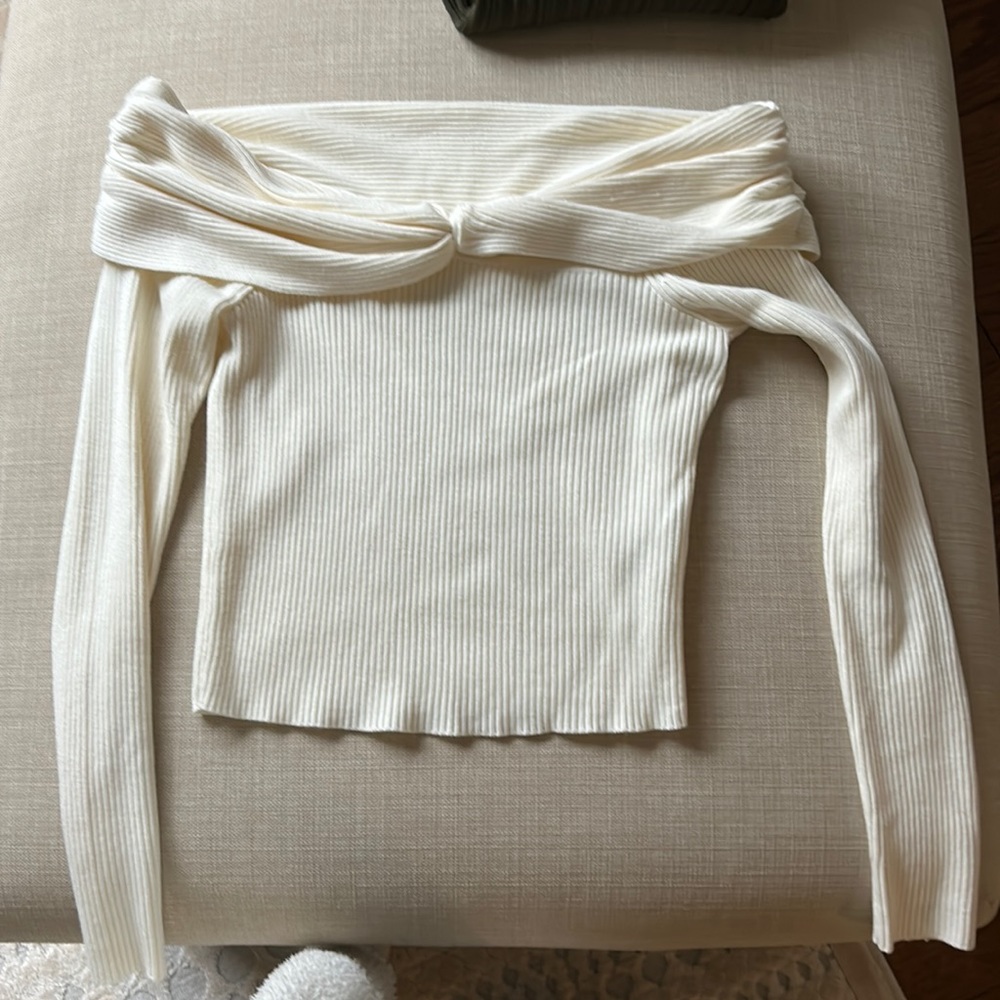 Abercrombie off shoulder white knit top